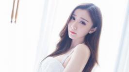 天秤座女喜欢你的表现，不要傻傻看不出来