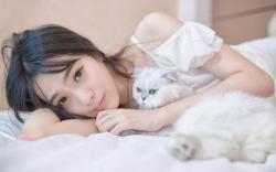 第一次请女生吃饭，聊什么不尴尬？