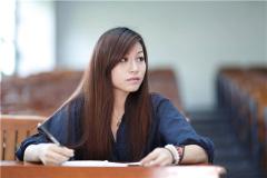 如何搭讪自习室女生要到微信?