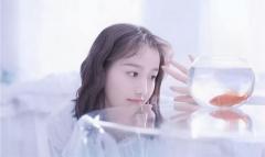 追求女孩子的短信情话，30句让她怦然心动的话