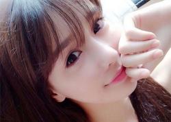 微信上女生老是给你发照片说明什么意思？