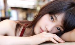 喜欢的女生说给我介绍女朋友是什么意思？该怎么回复？