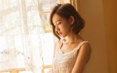 跟喜欢的女生老是尬聊，该怎么办？