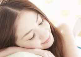 怎么哄女孩睡觉？几种甜蜜方法哄她入睡