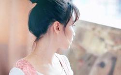 女生暗恋你最准的表现，不要辜负她的一片真心