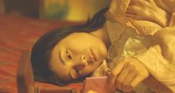 第一次接吻女生不张嘴，该怎么办？