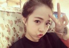 女生发微笑表情的意思？千万别不懂还聊个不停