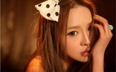 和女生微信聊天开场白怎么说，才能勾起她的兴趣