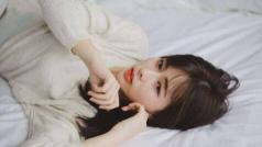 女生发笑哭表情啥意思？也许她是为了掩饰自己内心