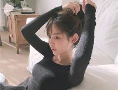 女生问你怎么还不睡，怎么回才能获得她好感？