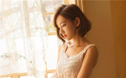 跟喜欢的女生老是尬聊，该怎么办？第1张