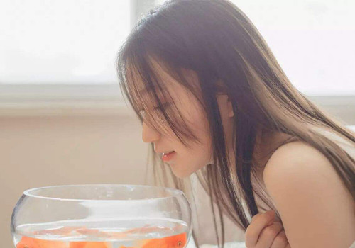 女生来例假怎么安慰？不要光说不做惹人烦第2张