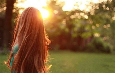 安慰失恋女生的话简短的一句话 安慰失恋女生的话简短的一句话第1张