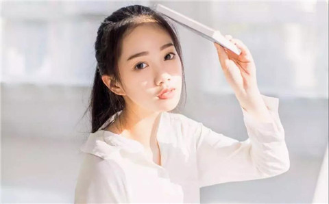 内向慢热女生怎么追？3招捂热她的心第3张