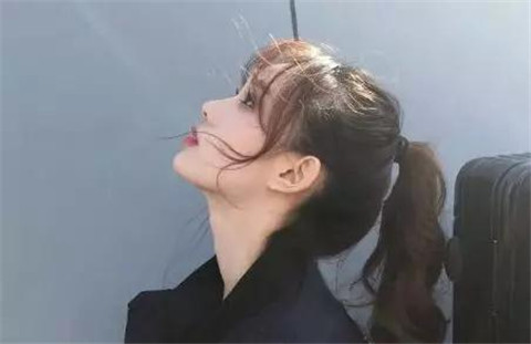 追女生为什么最后都变成了跪舔？揭秘跪舔的真相第1张