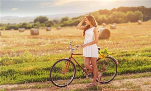 女生说再见，机智的男生都这样回复第2张