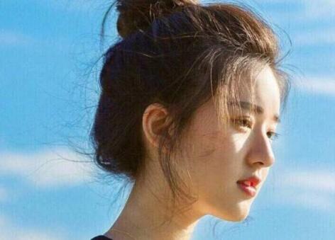 女生对男生笑代表什么?是不是对我有好感 女生对男生笑代表什么?是不是对我有好感第3张