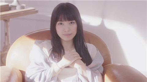 女生说牵我手干嘛，该怎么回答？第3张