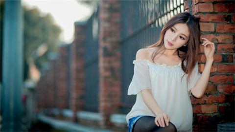 和女生聊着聊着她就不理人了，该怎么办？第4张