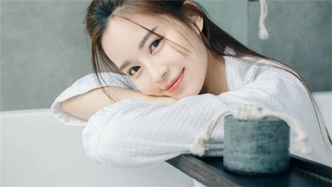 喜欢的女生不回我消息是什么原因，该咋办？第1张