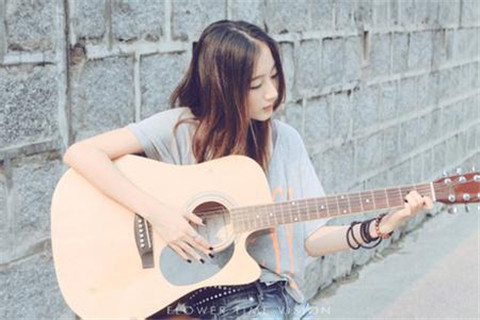 和女生聊微信的冷淡期，该怎么办?第2张