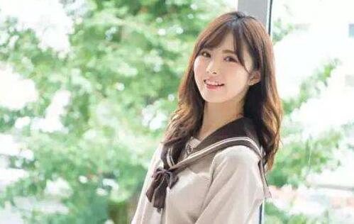 女生问哪里想我了怎么回答？推荐暧昧肉麻回复第2张