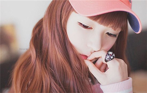 为什么女生从不主动找我聊天，怎么才能让她主动起来？第2张