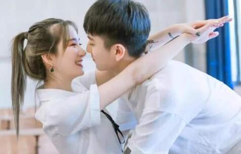 向十二星座表白成功率高的方式，表白也要对号入座第1张