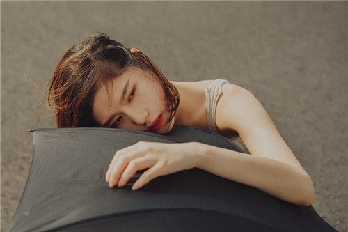 处女座女生喜欢一个人的表现，喜欢她就赶紧追第2张