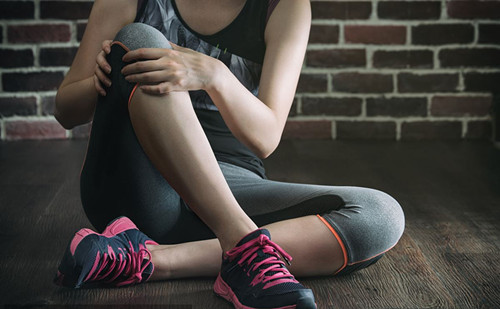 女生说腿疼我该怎么办？该怎么正确关心她第2张