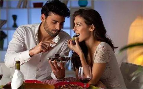 微信聊天女生突然不理你，肯定是你用了这两种态度的原因第5张