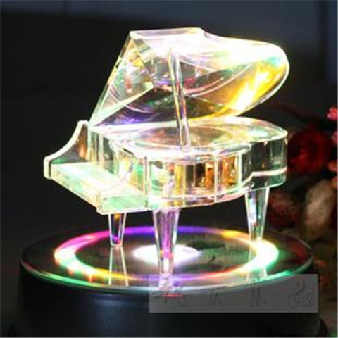 追女生中秋节送什么礼物，能讨她欢心？第3张