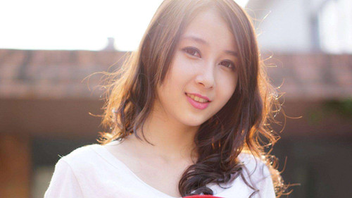 追狮子座女生的技巧,要学会照顾她的情绪 追狮子座女生的技巧,要学会照顾她的情绪第1张