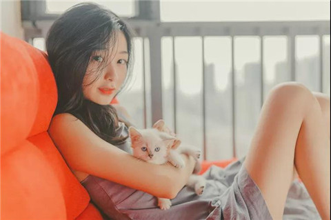 跟喜欢的女生老是尬聊，该怎么办？第3张