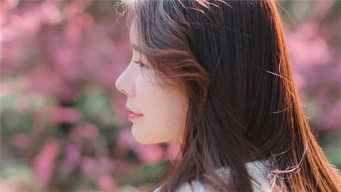 女生心情不好安慰逗乐的聊天技巧第1张