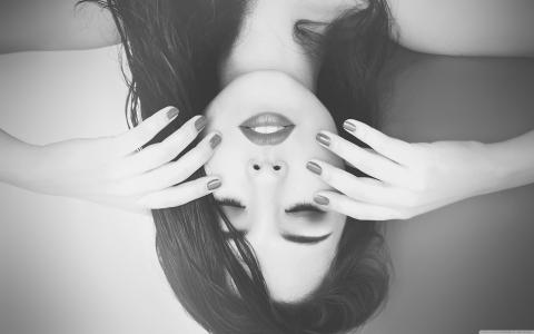 高冷的女生怎么破解，只需要这样聊第1张