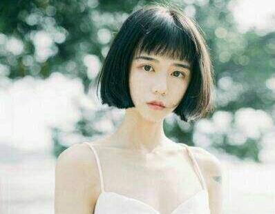 女生发愉快表情啥意思？附聊天实例应该怎么回第1张