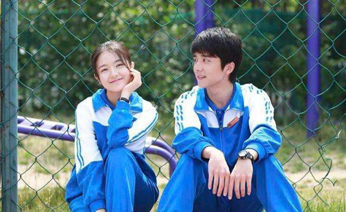 如何确定你暗恋的女生是不是也喜欢你?第2张