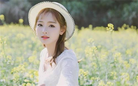 怎么和女生快速升温关系？3个聊天技巧助你走进她的心第4张