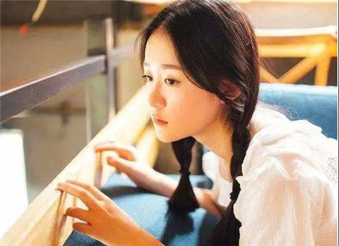 能调动女生情绪的技巧,通过聊天让她产生好感 能调动女生情绪的技巧,通过聊天让她产生好感第2张