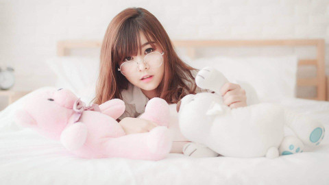 和女生聊什么样的话题能引起她的好感第1张