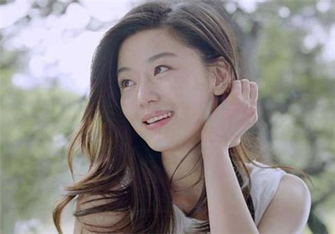 约会时出现这些小动作,只会惹的女生反感第3张