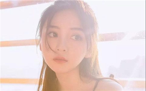 和女生聊天怎么让聊天氛围更轻松愉快？第4张