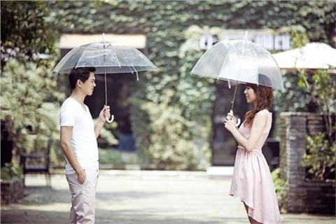 跟女生聊天聊着聊着就不理你了，是什么原因？第4张