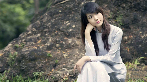 女孩子回复信息很冷淡,该怎么办?第4张