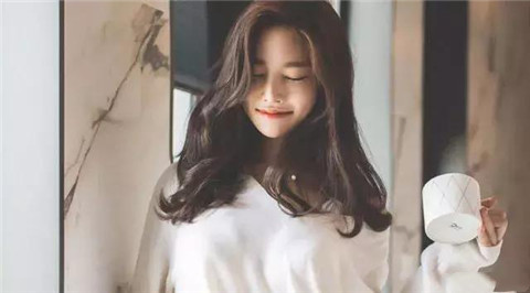 如何追一个不熟又很内向的女生 如何追一个不熟又很内向的女生第3张