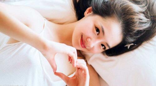 女生发照片怎么回复？了解女生心思再决定怎么说第2张