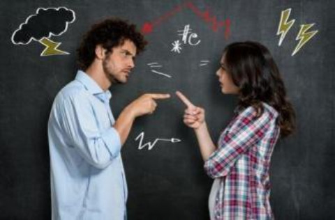 和女孩子聊天怎么避免尬聊第1张