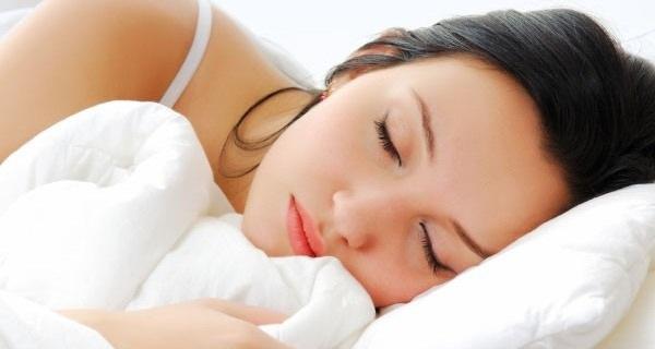 女生说要睡了，怎么回复晚安？第2张