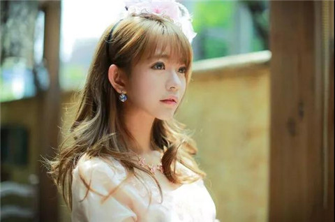 女生说尴尬是什么意思，该怎么办？第2张